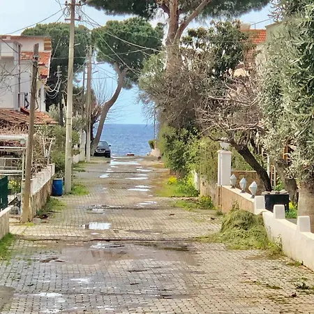 וילה Denize 200 Metre, 3+1 Bahceli גומולדור