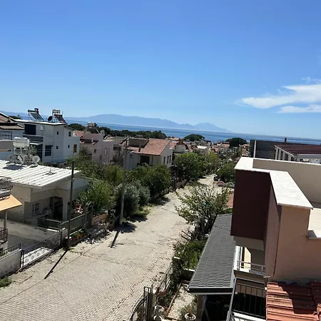 Denize 200 Metre, 3+1 Bahceli * גומולדור