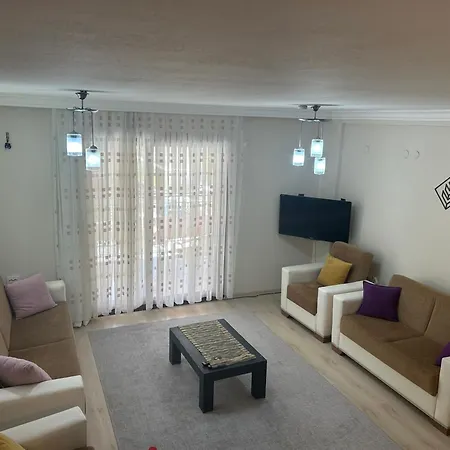 Villa Denize 200 Metre, 3+1 Bahceli *